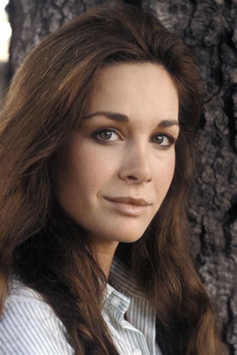 Vídeos pornôs com Mary Crosby Nude 